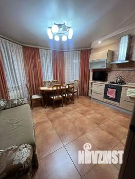 1-к квартира, посуточно, 50м2, 3/5 этаж