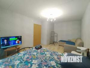 1-к квартира, посуточно, 40м2, 7/9 этаж