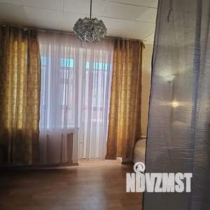 1-к квартира, посуточно, 35м2, 4/5 этаж