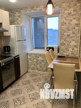 2-к квартира, посуточно, 48м2, 8/9 этаж