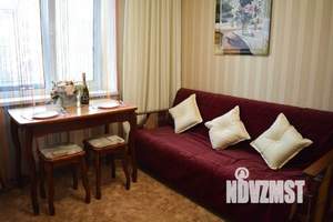 1-к квартира, посуточно, 33м2, 1/1 этаж