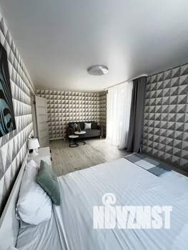 1-к квартира, посуточно, 38м2, 4/9 этаж