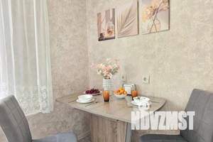 1-к квартира, посуточно, 37м2, 7/13 этаж