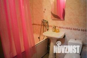 1-к квартира, посуточно, 44м2, 1/5 этаж