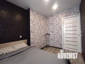 1-к квартира, посуточно, 42м2, 1/1 этаж