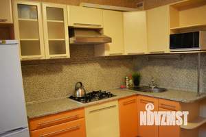 1-к квартира, посуточно, 37м2, 1/9 этаж