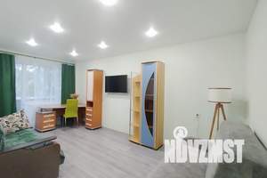 2-к квартира, посуточно, 45м2, 2/9 этаж