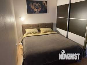 1-к квартира, посуточно, 40м2, 7/10 этаж