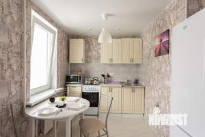 Студия квартира, посуточно, 28м2, 3/5 этаж