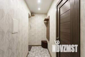 2-к квартира, посуточно, 45м2, 5/5 этаж