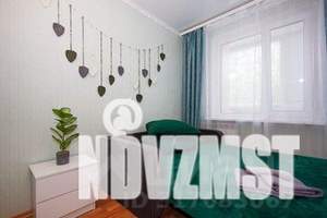 2-к квартира, посуточно, 45м2, 1/5 этаж