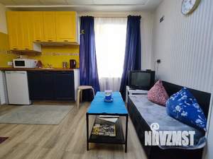 Студия квартира, посуточно, 18м2, 1/5 этаж