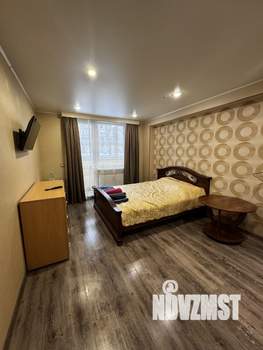 1-к квартира, посуточно, 40м2, 2/14 этаж