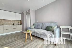 1-к квартира, посуточно, 37м2, 7/10 этаж