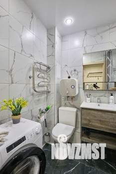 1-к квартира, посуточно, 38м2, 7/10 этаж