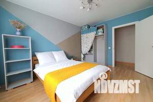 2-к квартира, посуточно, 65м2, 2/10 этаж