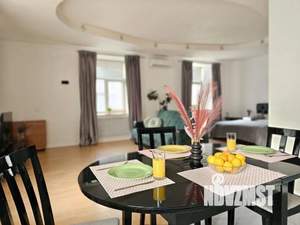 1-к квартира, посуточно, 57м2, 1/1 этаж