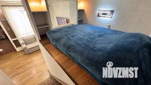 Студия квартира, посуточно, 37м2, 1/5 этаж