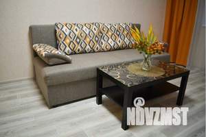 1-к квартира, посуточно, 40м2, 8/10 этаж