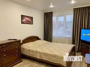 1-к квартира, посуточно, 35м2, 6/9 этаж