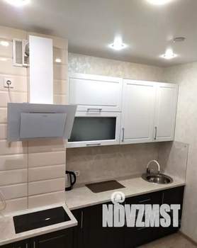 1-к квартира, посуточно, 42м2, 4/7 этаж