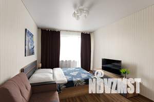 1-к квартира, посуточно, 38м2, 7/10 этаж