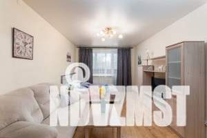 1-к квартира, посуточно, 38м2, 2/9 этаж