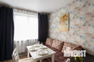 1-к квартира, посуточно, 39м2, 7/10 этаж