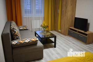 1-к квартира, посуточно, 40м2, 1/1 этаж