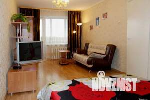 1-к квартира, посуточно, 40м2, 7/14 этаж