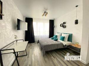 1-к квартира, посуточно, 38м2, 3/15 этаж