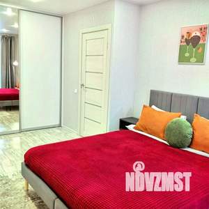 1-к квартира, посуточно, 36м2, 1/1 этаж