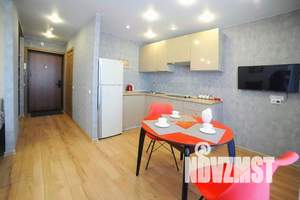 1-к квартира, посуточно, 33м2, 9/9 этаж