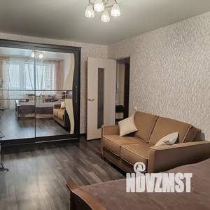 1-к квартира, посуточно, 32м2, 2/9 этаж