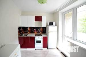 1-к квартира, посуточно, 35м2, 3/9 этаж