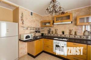 2-к квартира, посуточно, 61м2, 2/5 этаж