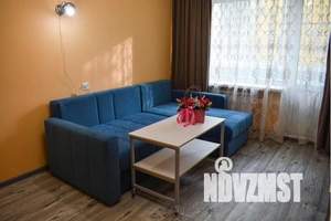 2-к квартира, посуточно, 40м2, 2/5 этаж