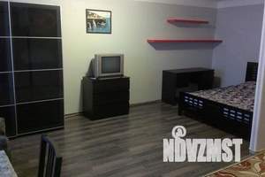 1-к квартира, посуточно, 50м2, 2/16 этаж