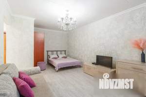 1-к квартира, посуточно, 44м2, 2/9 этаж