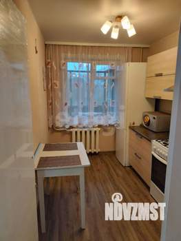 2-к квартира, вторичка, 50м2, 3/5 этаж