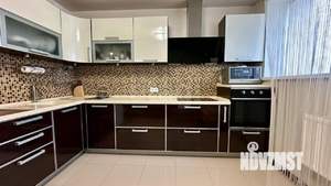 3-к квартира, вторичка, 87м2, 3/3 этаж