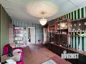 3-к квартира, вторичка, 58м2, 8/9 этаж