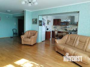 3-к квартира, вторичка, 110м2, 4/5 этаж