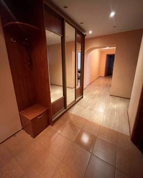 2-к квартира, вторичка, 70м2, 8/10 этаж