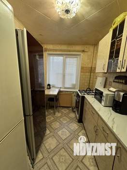 3-к квартира, вторичка, 64м2, 1/9 этаж
