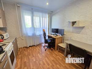 2-к квартира, вторичка, 52м2, 1/10 этаж