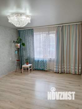 3-к квартира, вторичка, 55м2, 1/9 этаж