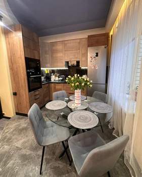 1-к квартира, вторичка, 65м2, 3/6 этаж