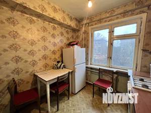 2-к квартира, вторичка, 42м2, 3/5 этаж