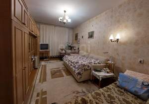 2-к квартира, вторичка, 58м2, 1/5 этаж